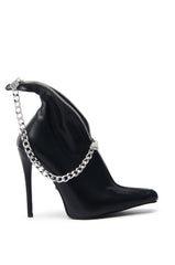 AZALEA WANG SAGITTA BLACK STILETTO PUMP